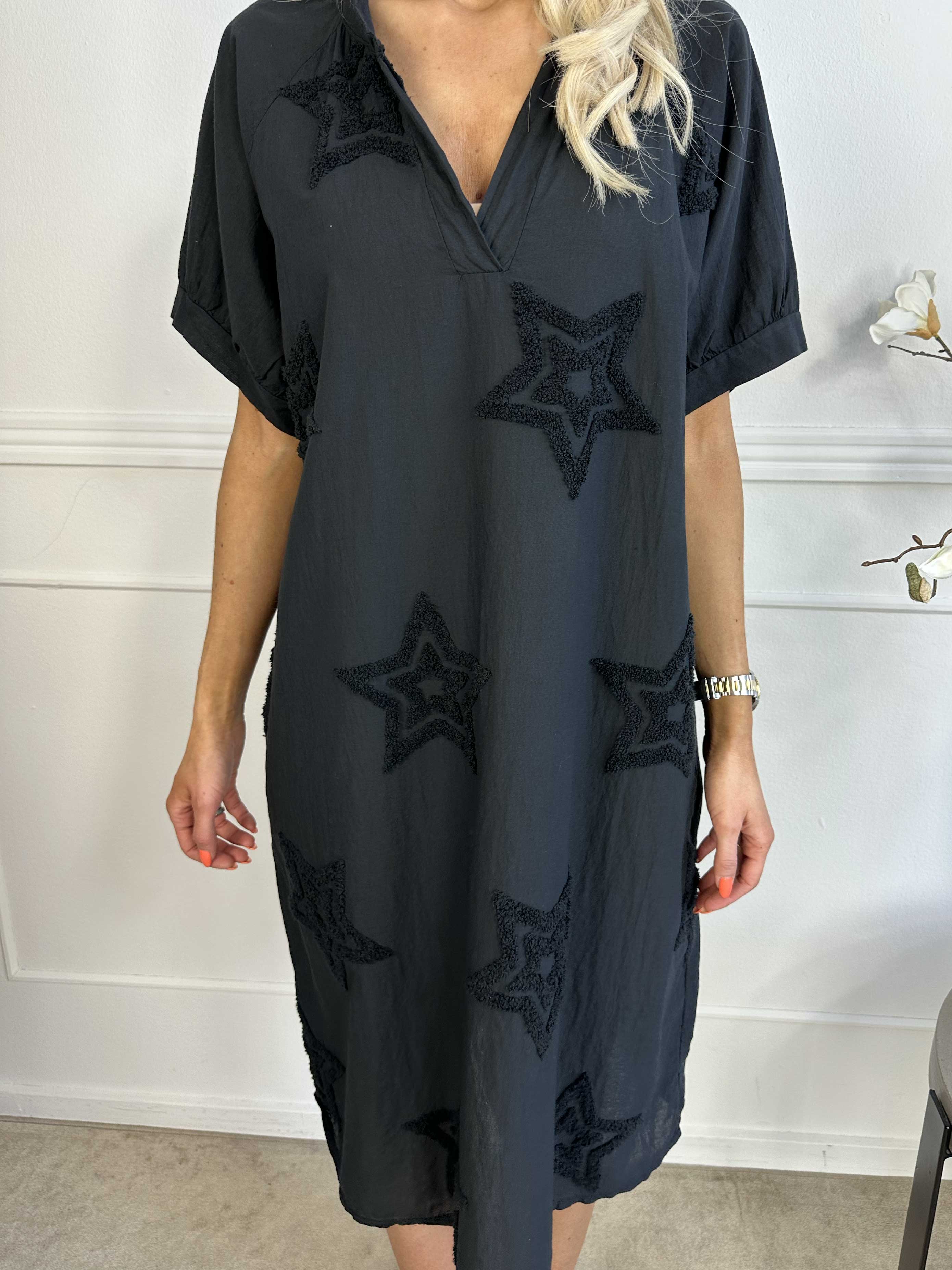 Nannali - Söt bomullsklänning med stjärnor